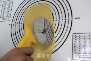 咪咪虾条的做法步骤：4