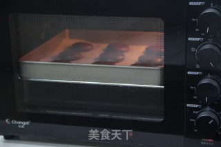 拉丝的巧克力麻薯饼干的做法步骤：15