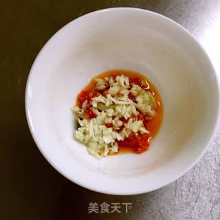 剁椒皮蛋的做法步骤：4
