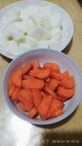 排骨山药胡萝卜汤的做法步骤：8