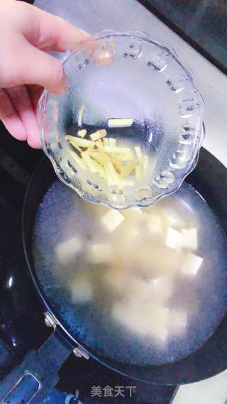 花蛤豆腐汤的做法步骤：3
