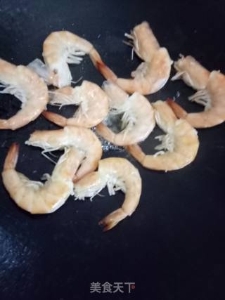 油焖虾配蒲瓜的做法步骤：4