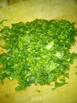 春季野菜～茼蒿鸡蛋饼的做法步骤：1