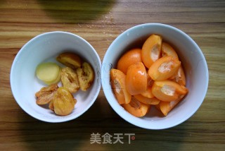 鲜枇杷蜜枣瘦肉汤的做法步骤：4