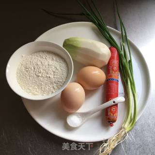 火腿萝卜鸡蛋饼的做法步骤：1