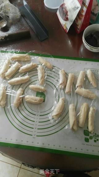 红豆沙蛋黄酥的做法步骤：5