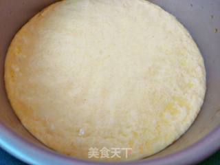 奶香玉米面发糕的做法步骤：3