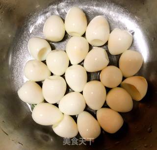鹌鹑蛋红烧肉的做法步骤：13