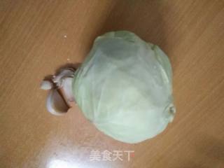 炝拌包菜的做法步骤：1