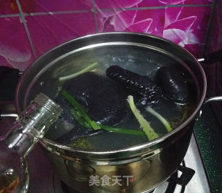 乌骨鸡枸杞汤的做法步骤：4
