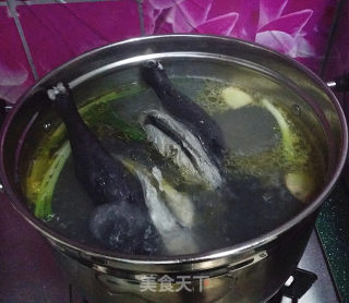 乌骨鸡枸杞汤的做法步骤：6