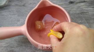 糖水草莓的做法步骤：4