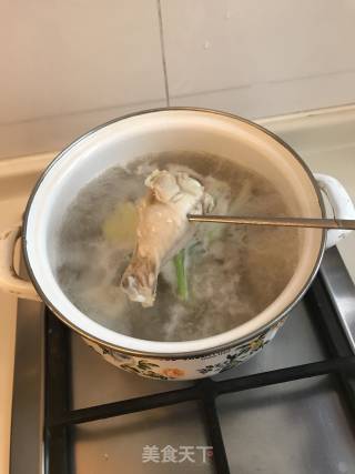 油淋鸡翅根的做法步骤：12