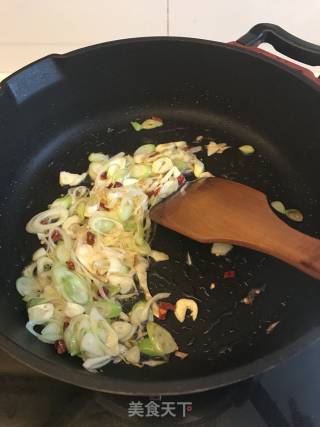 油淋鸡翅根的做法步骤：16