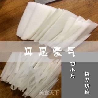虾仁萝卜丝的做法步骤：2