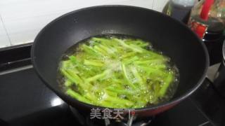 干煸豆角的做法步骤：4