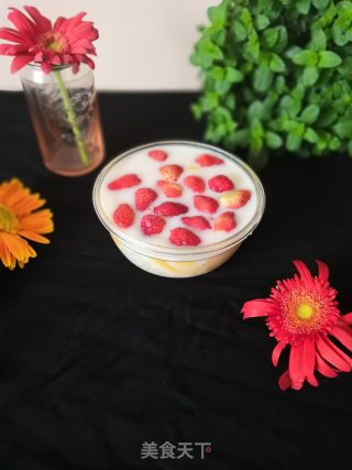 芒果草莓西米露的做法步骤：7