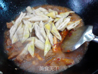 笋干烧牛肉的做法步骤：12