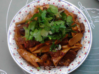 笋干烧牛肉的做法步骤：19