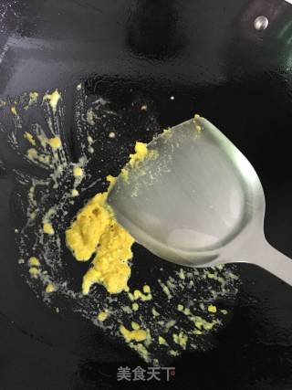 咸蛋黄焗莲子的做法步骤：9