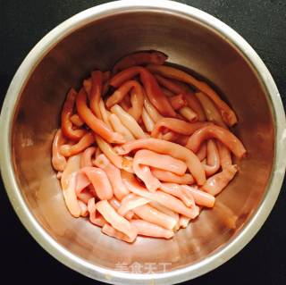 海肠猪肉水饺的做法步骤：2