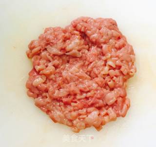 海肠猪肉水饺的做法步骤：3