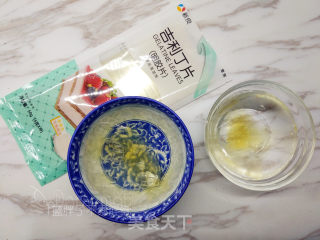 草莓慕斯的做法步骤：6