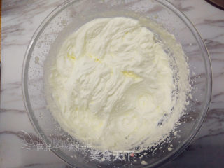 草莓慕斯的做法步骤：11