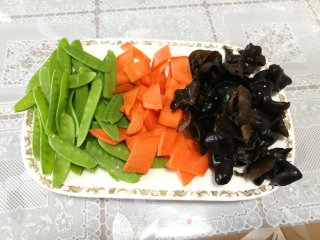 荷塘小炒的做法步骤：1