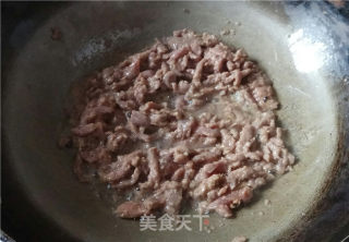 竹笋青椒炒牛肉的做法步骤：5