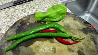 香辣小炒肉的做法步骤：1