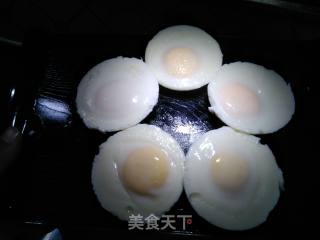如何快速煮一锅高颜值的荷包蛋的做法步骤：9