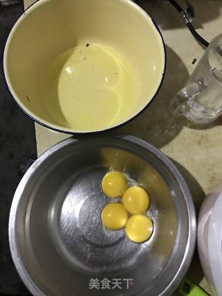 电饭煲蛋糕宝宝版的做法步骤：2