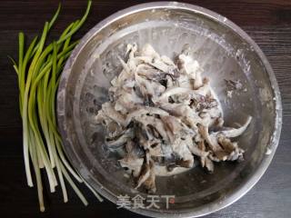 脆炸蘑菇的做法步骤：4