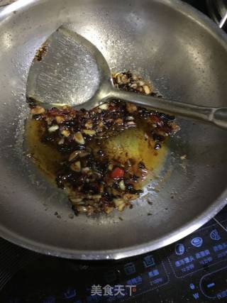 春季野菜----蒜香豆豉豌豆尖的做法步骤：9
