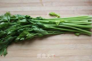 #春季野菜#-狗仔豆焖鸭肉的做法步骤：2