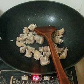 #春季野菜#-狗仔豆焖鸭肉的做法步骤：4