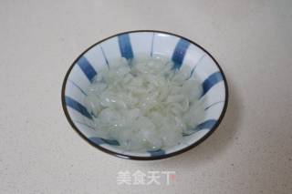 皂角米百合紫薯羹的做法步骤：2
