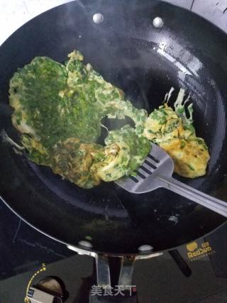 韭菜煎蛋的做法步骤：4