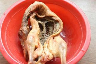 蒸腊鸭的做法步骤：1