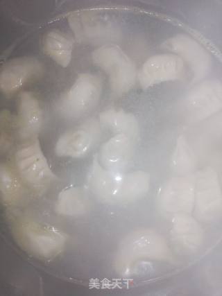 韭菜鸡蛋水饺的做法步骤：8