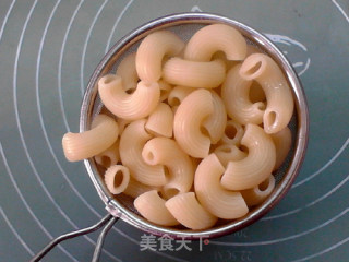 茄汁牛肉通心粉的做法步骤：5