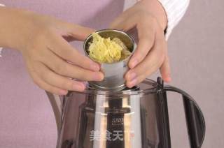 银耳芦根茶的做法步骤：4
