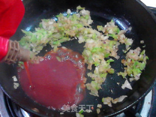 茄汁牛排配通心粉的做法步骤：11