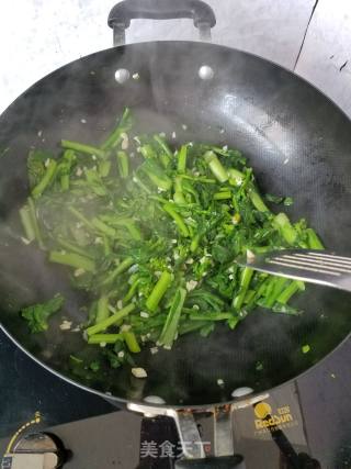 蒜蓉菜苔的做法步骤：6