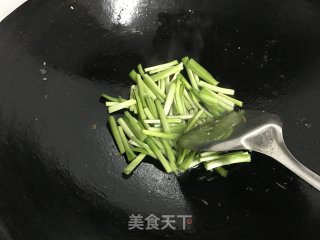 韭菜炒鸡蛋的做法步骤：7