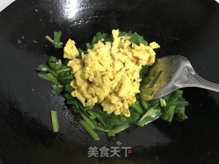 韭菜炒鸡蛋的做法步骤：10