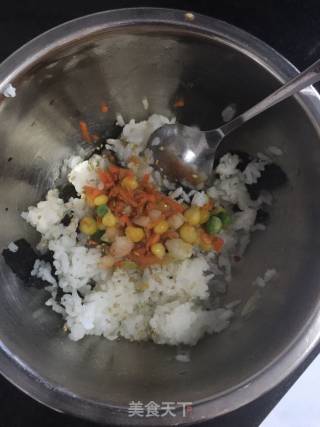 五彩饭团的做法步骤：4