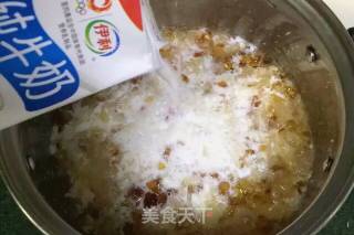 牛奶桃胶银耳羹的做法步骤：10