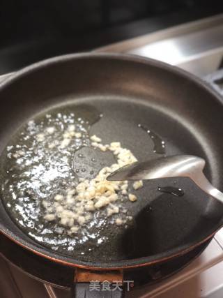 改良版炸酱面的做法步骤：2